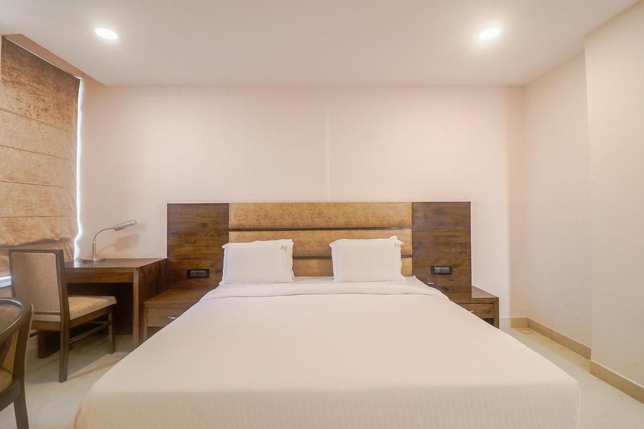 Fabhotel Mid Town Grand 판체쿠라 외부 사진