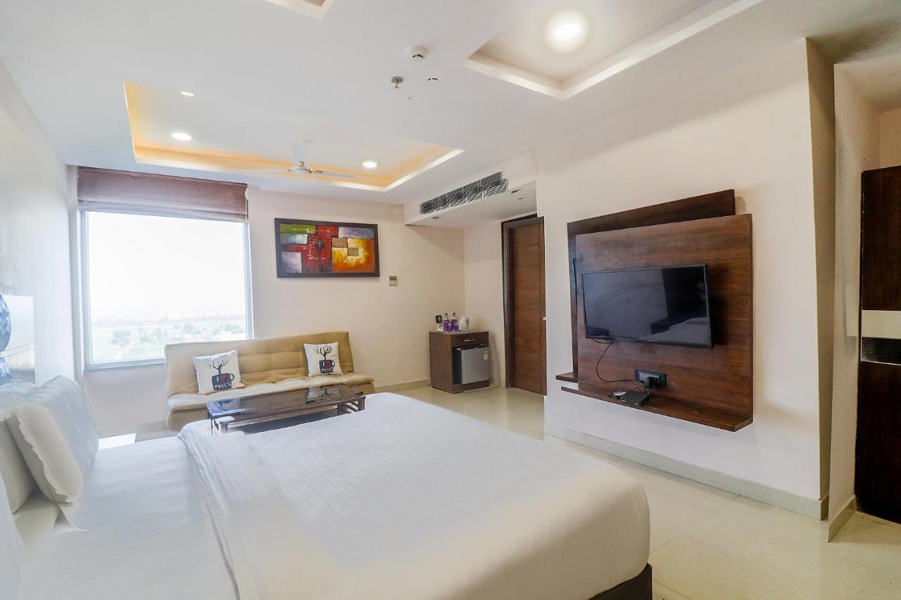 Fabhotel Mid Town Grand 판체쿠라 외부 사진